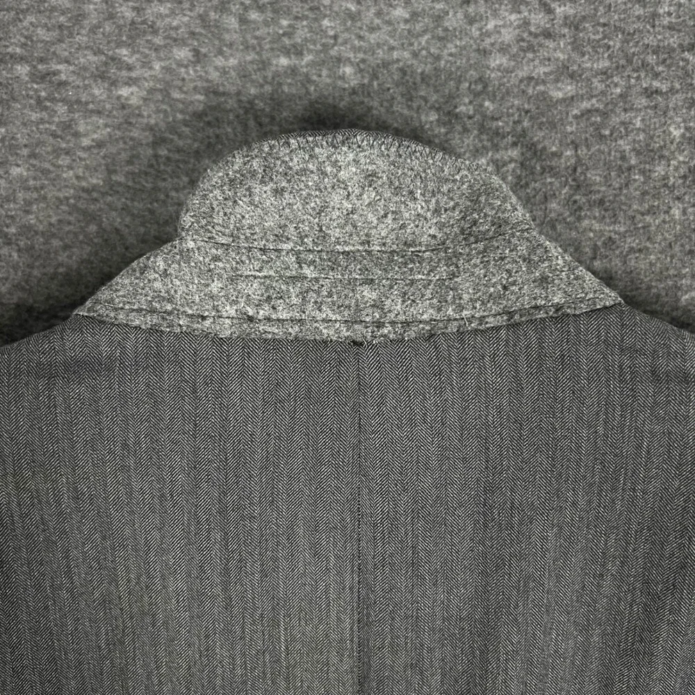 Jos. A. Bank 2-Piece Suit Men's 44S Grey 2-Button Wool Pleated Pants 34x28